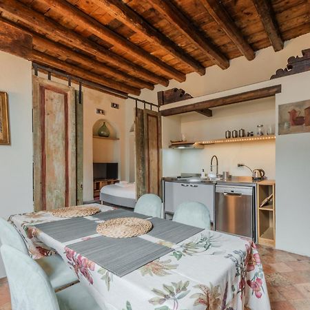 Апартаменты Porta Garibaldi Antique Charm Милан Экстерьер фото